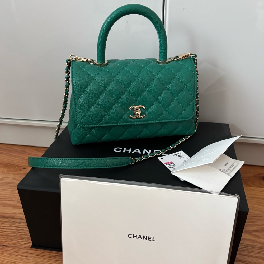 Chanel Coco Handle Small in Green 22A